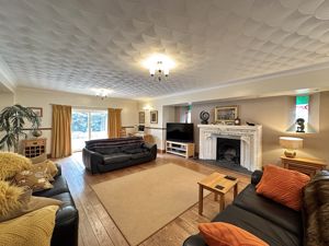 Photo 54- click for photo gallery